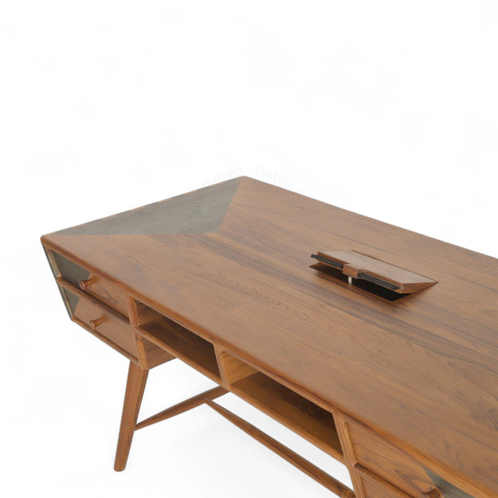 Aizvara Study Table