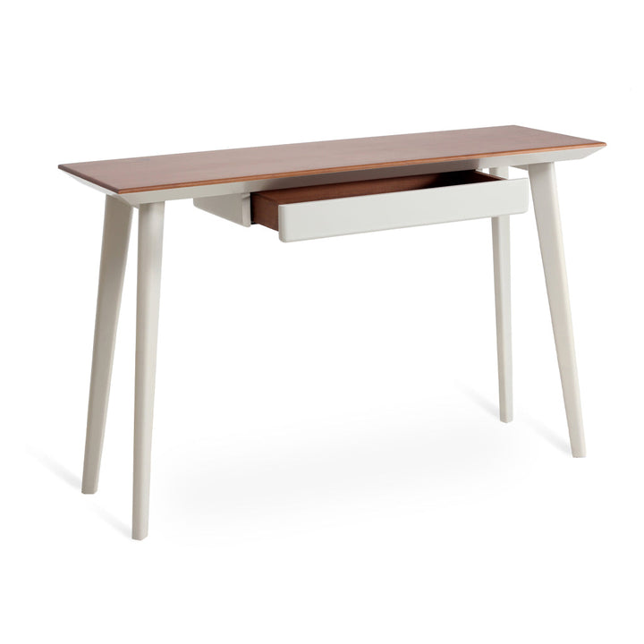 Ajji - Study Table