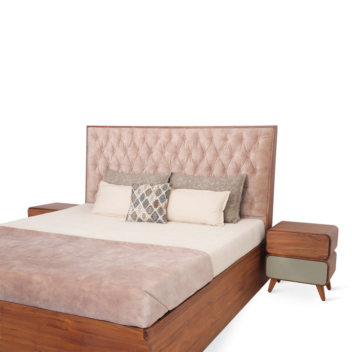 Koryto King Size Teakwood Bed