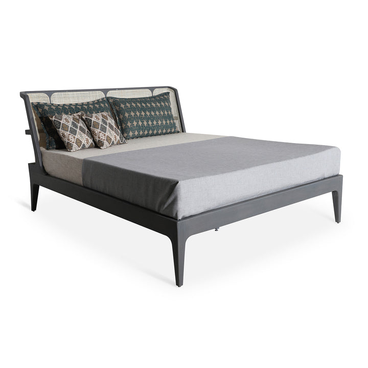 Uway - Queen Size Bed
