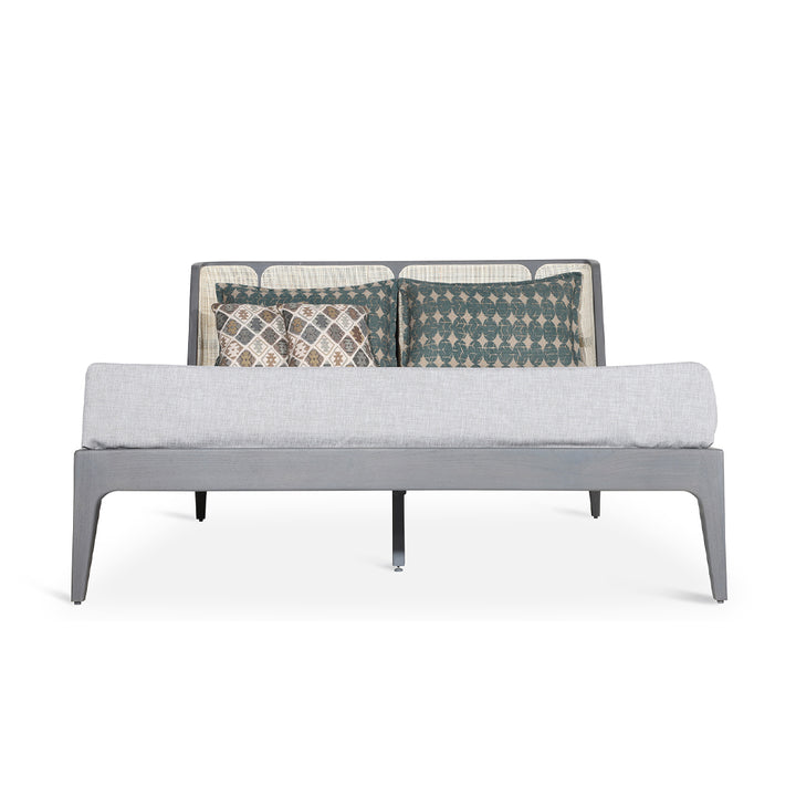 Uway - Queen Size Bed