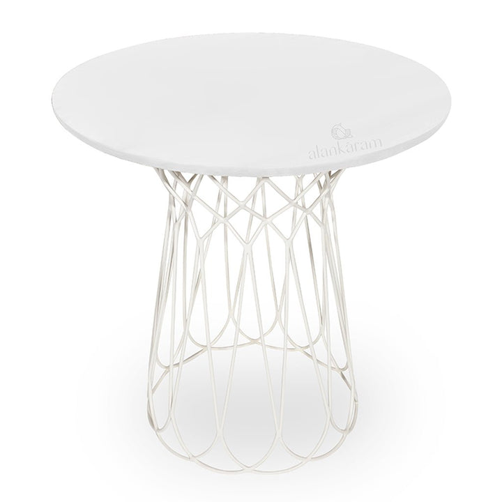 Maama - Solidwood Round Cafe Table