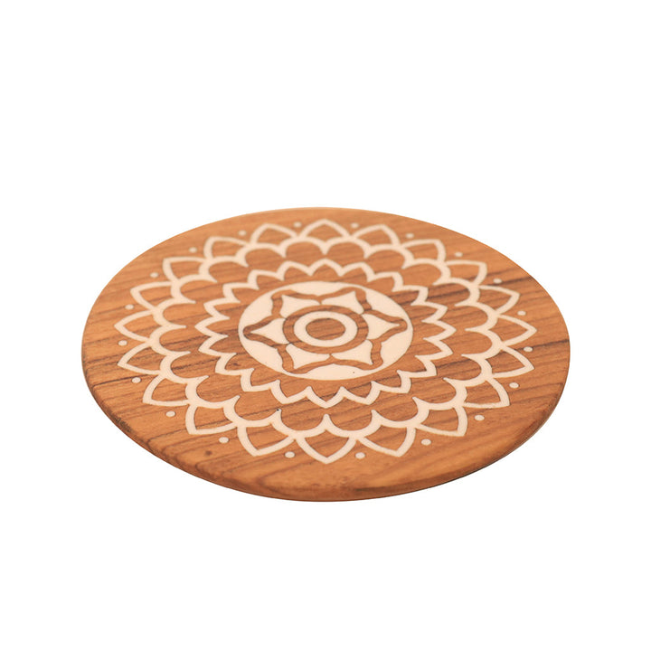 Kizak Round Shaped Teakwood Tea Coaster with Art Work