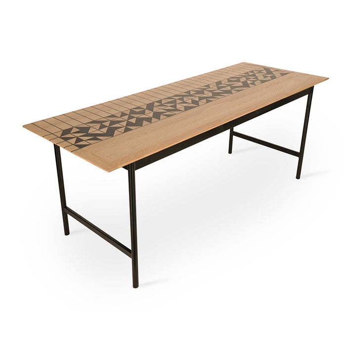 Altura - Metal Dining Table