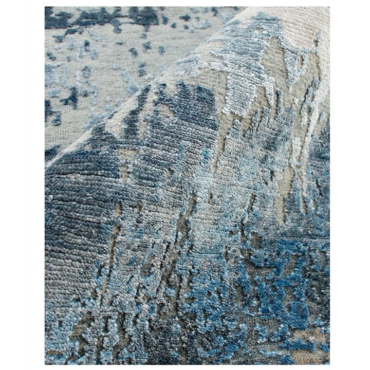 Astra Hand-knotted Rug