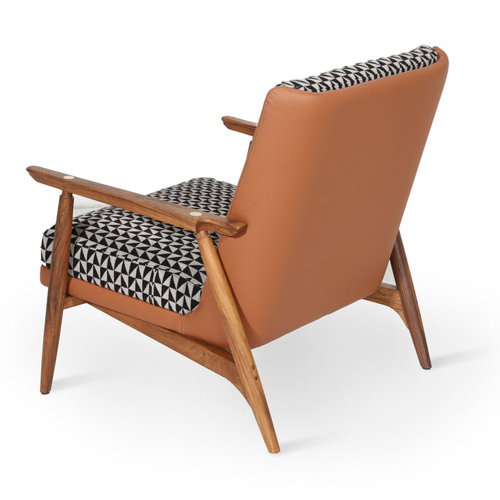 Aronui - Teakwood Lounge Chair