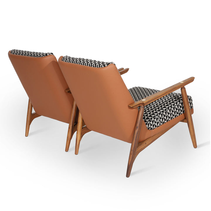 Aronui - Teakwood Lounge Chair