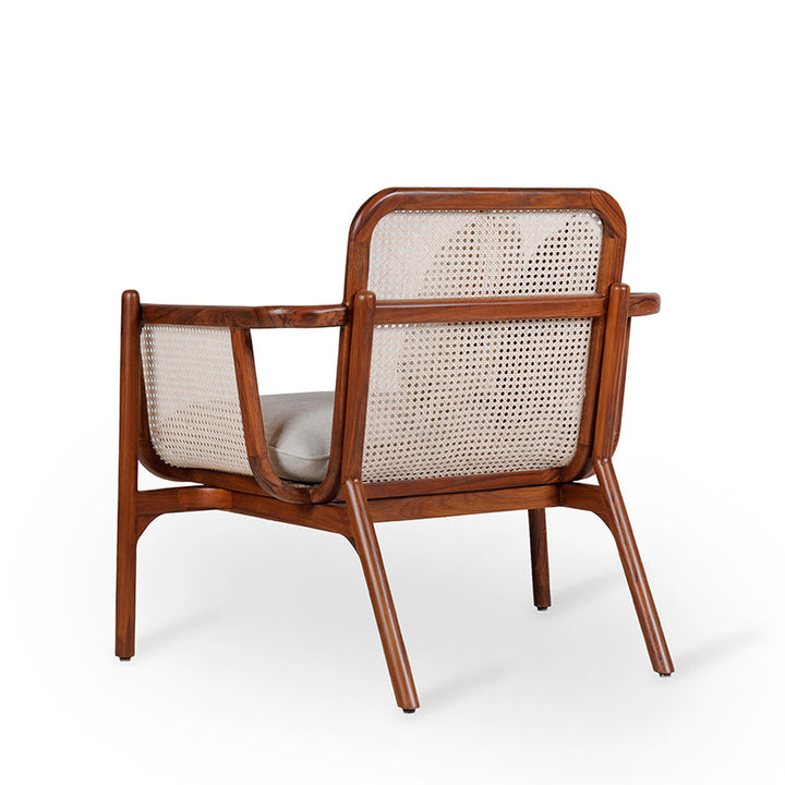 Bango - Lounge Chair with White Fabric and Rattan