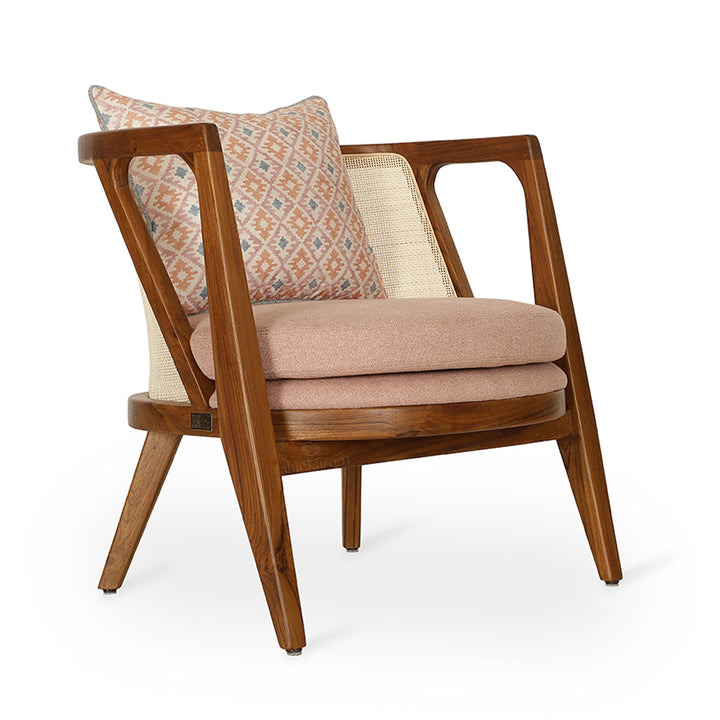 Ringi - Lounge Chair With Peach Fabric