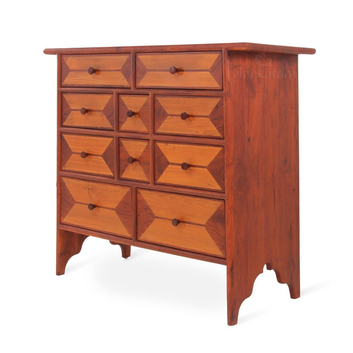Das Daraj - Teakwood Chest of Drawers