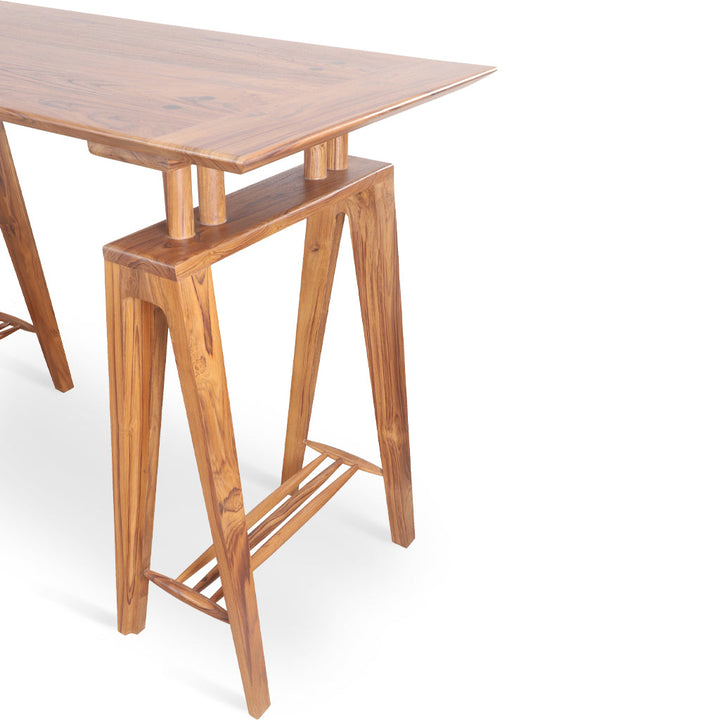 Paleni - Study Table